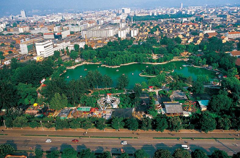 长治之声，城市播音稿集锦