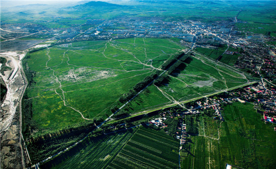 赤峰绿色崛起与文化传承，共绘美丽新篇章